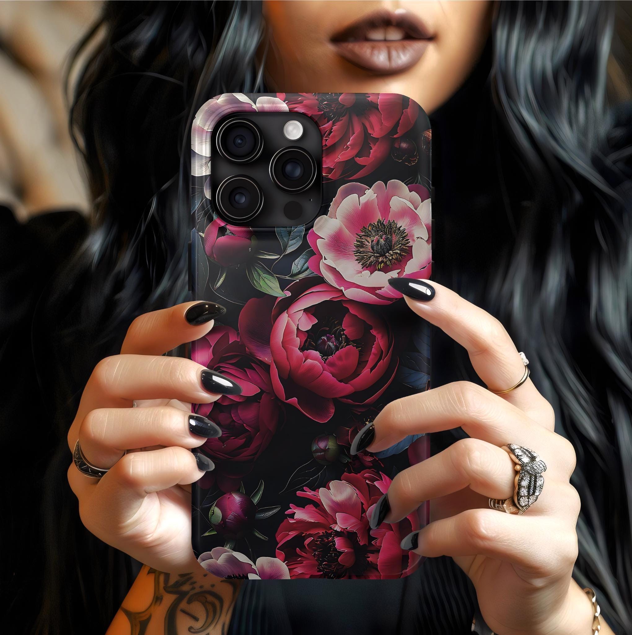 Dark Academia Floral Phone Case: Victorian Gothic Design